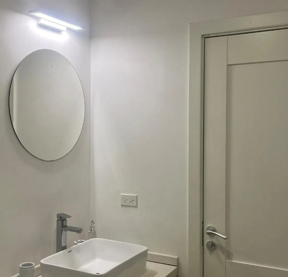 Modern 1 Bedroom Oasis In Κίνγκστον Τζαμάικα